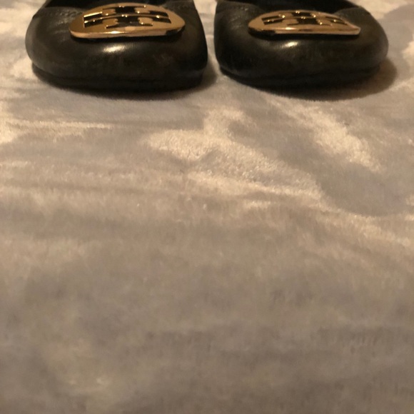 TORY BURCH REVA FLATS *GREAT USED CONDITION* - Picture 2 of 7